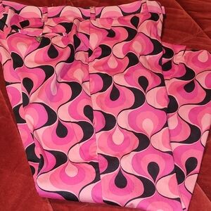 Stylish Pink Patterned Chinos